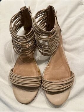 Kelsi Dagger Neutral Beige Multi-Strap Ankle Cuff Flat Sandals